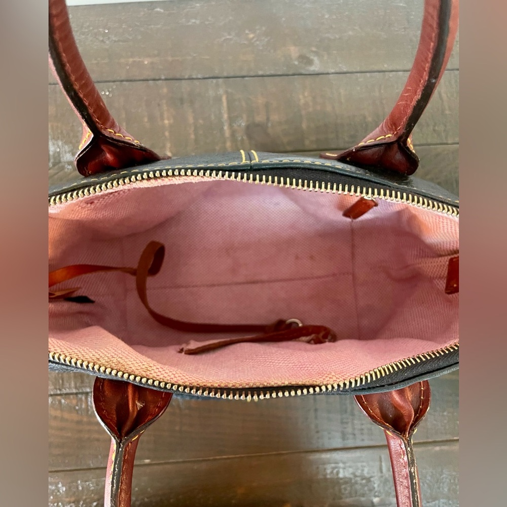 Vintage Dooney and Bourke Mini Satchel J0930427 - Picture 11 of 15